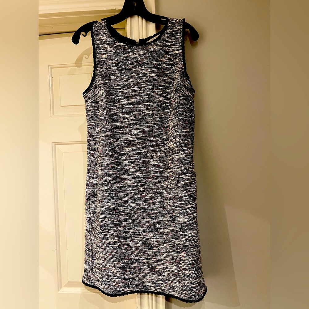 Loft dress. Size medium. Excellent condition.